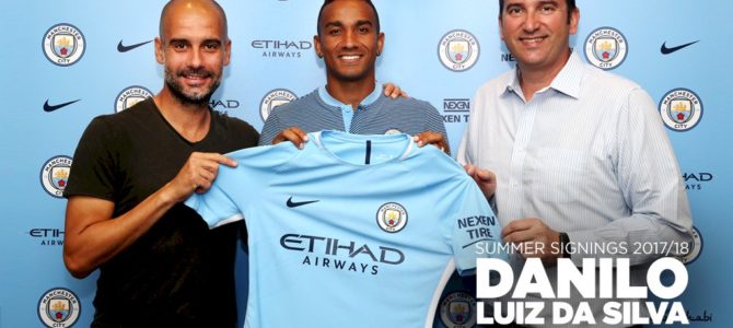 Danilo Akhirnya Resmi Berlabuh Ke Manchester City