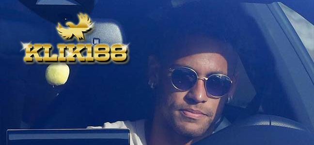 Neymar Tak Bisa Dimainkan Sebelum PSG Lunasi Biaya Transfernya Neymar Tak Bisa Dimainkan Sebelum PSG Lunasi Biaya Transfernya