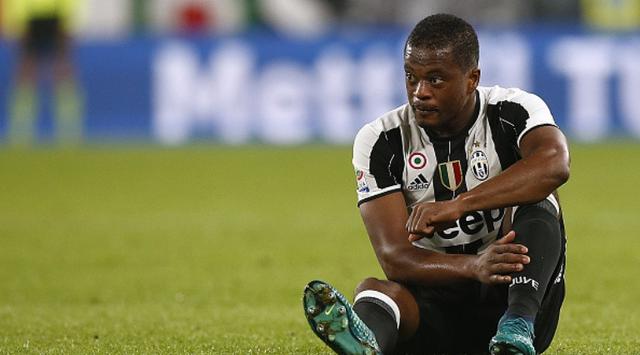 Patrice Evra Bakal Segera Bergabung Dengan West Ham United